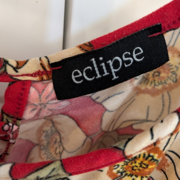 Eclipse Red Floral Camisole – US XL - Picture 2 of 5